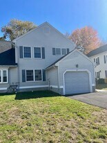 61 Deer Run Trl in Manchester, CT - Building Photo