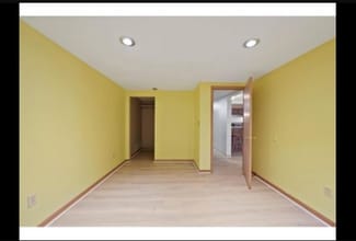 1707 Hallmark Ave N in Oakdale, MN - Foto de edificio - Building Photo