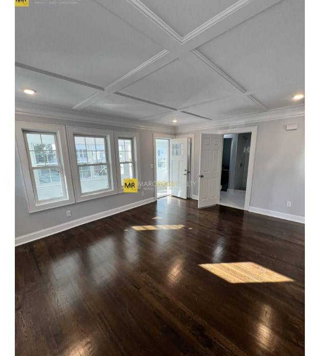 12 Lawrence St, Unit 12 in Watertown, MA - Building Photo - Building Photo