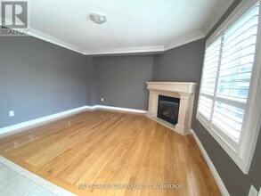 68 Hiram Johnson Rd in Whitchurch-Stouffville, ON - Building Photo - Building Photo