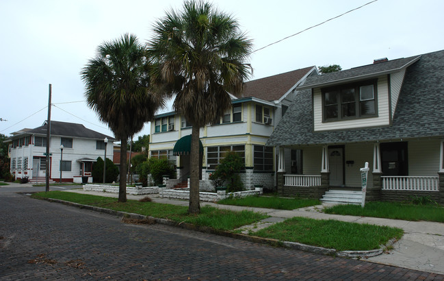 700 5th St N in St. Petersburg, FL - Building Photo - Building Photo