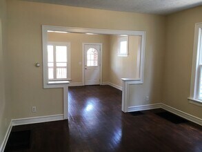 243-245-245 Clinton St in Columbus, OH - Building Photo - Building Photo