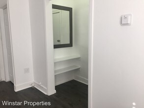 1017 S Kingsley Dr in Los Angeles, CA - Building Photo - Building Photo