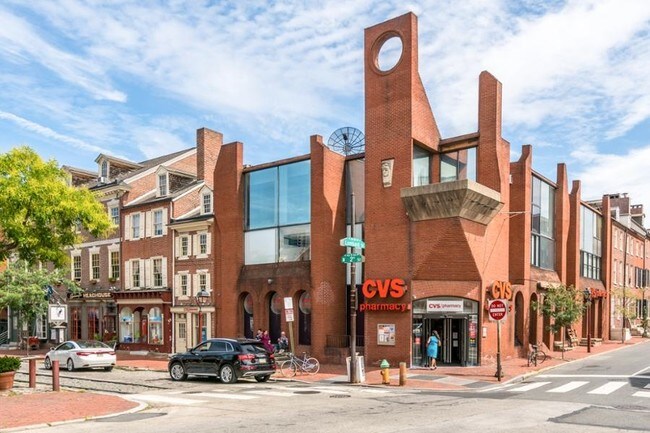 122 Lombard St in Philadelphia, PA - Foto de edificio - Building Photo