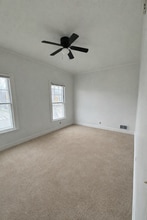 221 Alexander St in Rochester, NY - Foto de edificio - Building Photo