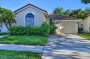 10253 Serene Meadow Dr N in Boca Raton, FL - Building Photo