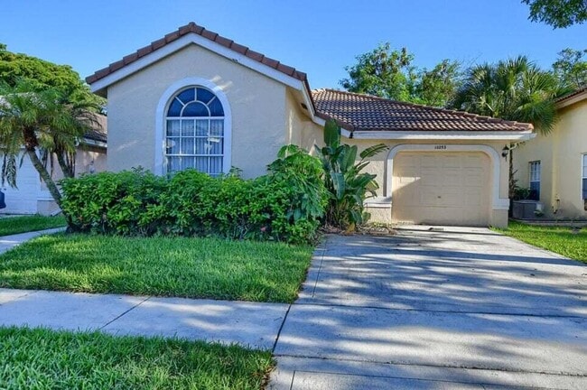 10253 Serene Meadow Dr N