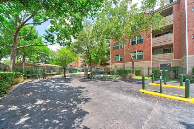 property at 2100 Welch St