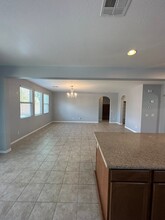 576 Glassford Ct in Las Vegas, NV - Building Photo - Building Photo