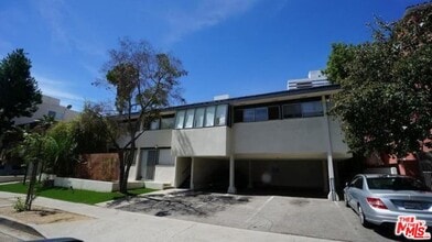 1233 Barry Ave in Los Angeles, CA - Building Photo - Building Photo