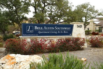 The Rowan at Southwest Austin in Austin, TX - Foto de edificio - Building Photo