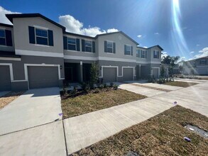 15522 Prestwick Rose Pl in Sun City Center, FL - Building Photo - Building Photo