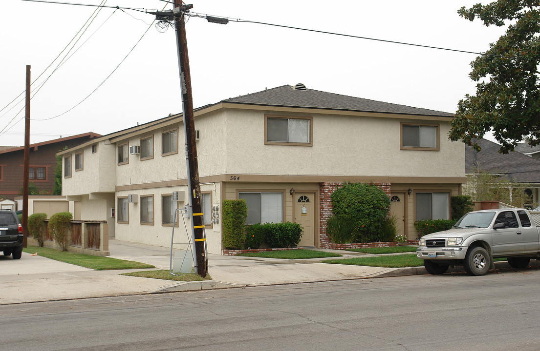 364 S Olive St in Orange, CA - Building Photo