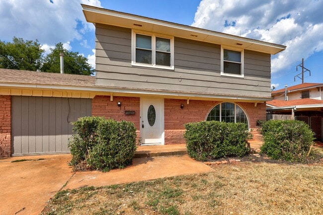 property at 929 Musgrave Blvd