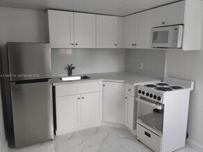 14441 SW 291st St in Homestead, FL - Building Photo - Building Photo