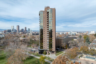 Park Towers in Denver, CO - Building Photo - Primary Photo