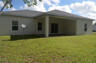 4228 NW 25th St in Cape Coral, FL - Building Photo - Building Photo