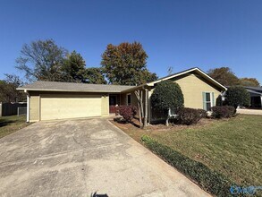 160 Lewis Ln in Madison, AL - Building Photo - Building Photo