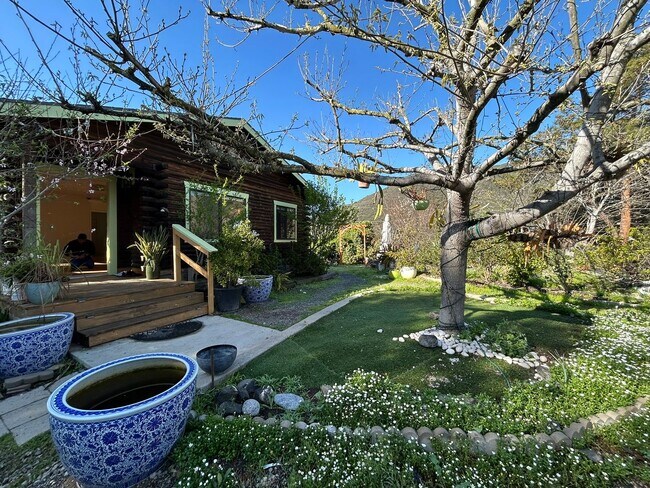 35916 Rice Canyon Rd in Fallbrook, CA - Building Photo - Building Photo