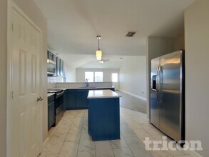 240 Pine Crest Dr in Justin, TX - Building Photo - Building Photo