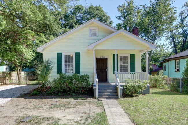 property at 1915 Duval St