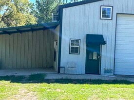 576 County Road 3605 in Bullard, TX - Building Photo