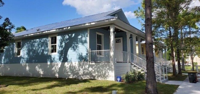 604 Trabue Ave in Punta Gorda, FL - Building Photo - Building Photo