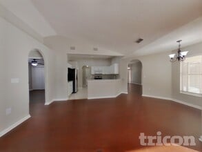 2391 Alclobe Cir in Ocoee, FL - Foto de edificio - Building Photo