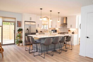 156 Tiernan Ave in Warwick, RI - Building Photo