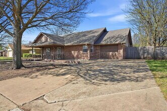 3118 Normandy Dr in Sherman, TX - Building Photo - Building Photo