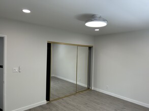 1517 9th St, Unit A in Santa Monica, CA - Building Photo - Building Photo