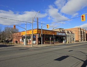 838 Broadview Ave in Toronto, ON - Building Photo - Building Photo