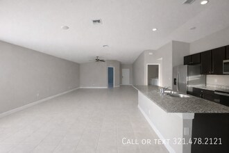 454 Dadeville St SE in Palm Bay, FL - Building Photo - Building Photo