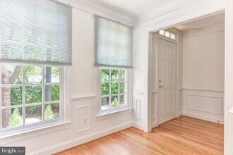 315 S Henry St in Alexandria, VA - Building Photo - Building Photo