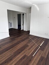 3403 SW 12th St, Unit 3403 in Miami, FL - Building Photo - Building Photo