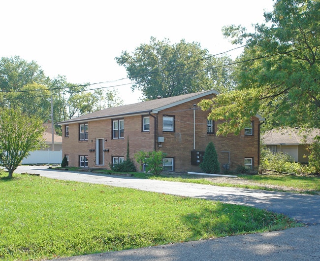 3017-3019 Frederick St in Youngstown, OH - Building Photo - Building Photo