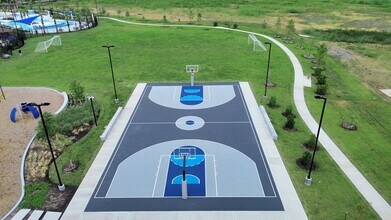 10630 Cascade Crk Dr in Rosharon, TX - Building Photo - Building Photo