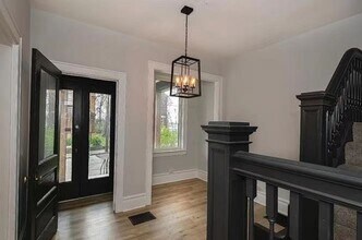 923 Adelaide St in Pittsburgh, PA - Building Photo - Building Photo