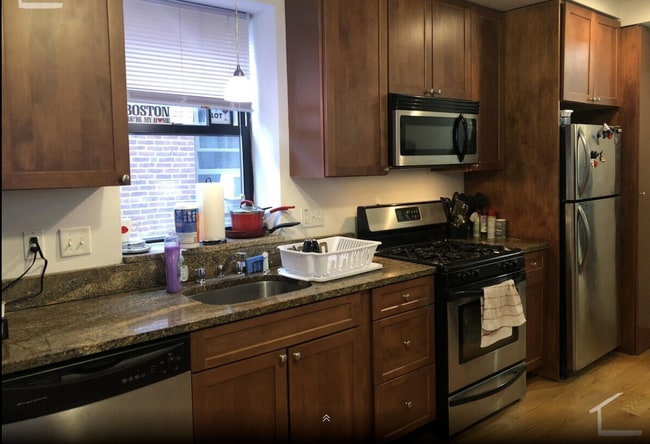 66 Louis Prang St, Unit 1 in Boston, MA - Building Photo - Building Photo