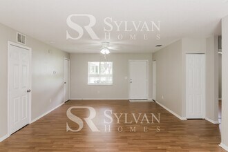 7410 Cherokee Trail in Spring Hill, FL - Building Photo - Building Photo