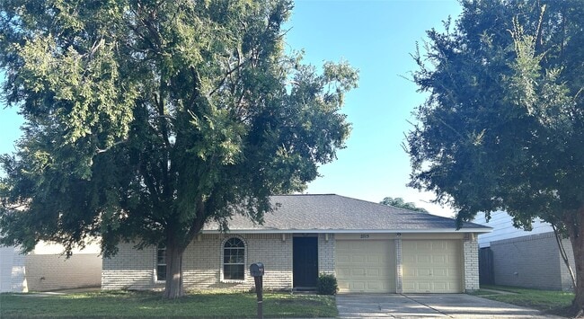 2715 Spring Canyon Ct