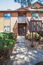 6221 Willow Ln in Boulder, CO - Building Photo - Building Photo