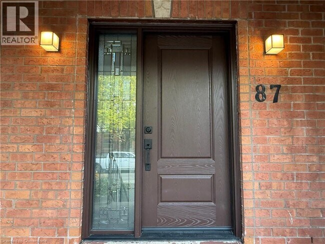87 Peter St in Hamilton, ON - Building Photo - Building Photo