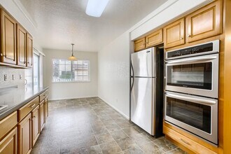 5037 Pasadena Way in Broomfield, CO - Building Photo - Building Photo