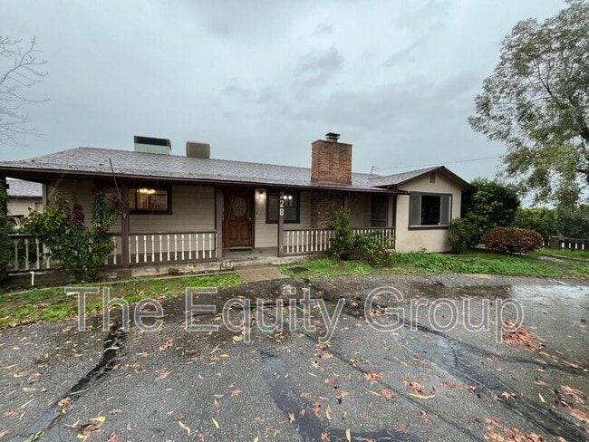 property at 228 W Teapot Dome Ave