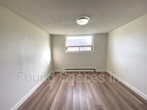 280 Lorne Ave in Kitchener, ON - Building Photo - Building Photo