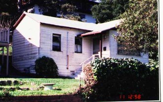33-35 Maple Ave in Fairfax, CA - Building Photo
