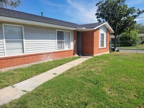 4731 Belinda Lee St in San Antonio, TX - Building Photo - Building Photo