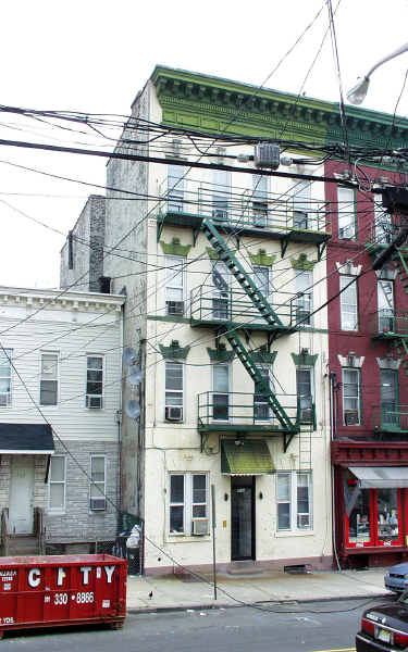 700A 22nd St in Union City, NJ - Building Photo - Building Photo