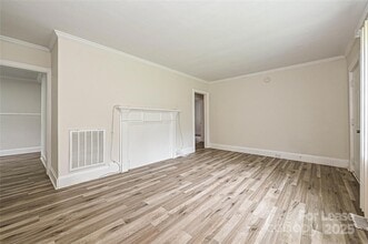 2500 Morton St in Charlotte, NC - Building Photo - Building Photo
